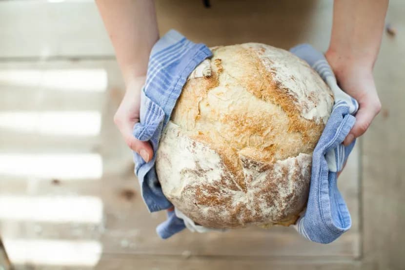 Ile piecze się chleb? Odkryj sekrety idealnego pieczenia chleba